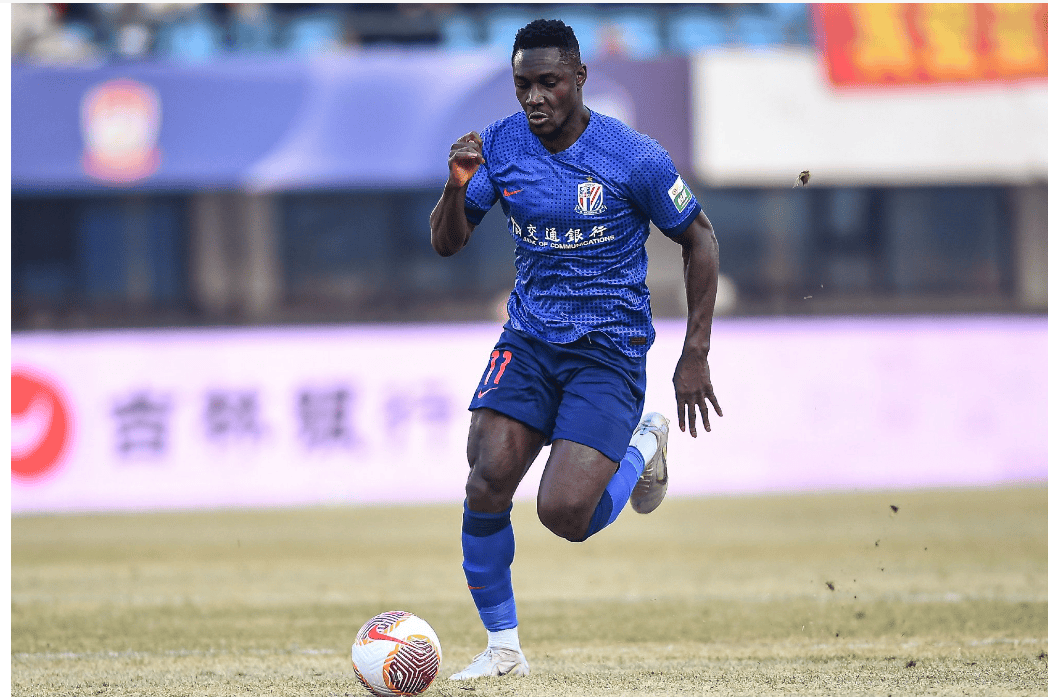 在线棋牌-大连队实力持续攀升，成为黑马候选(大连队实力持续攀升,成为黑马候选队员)